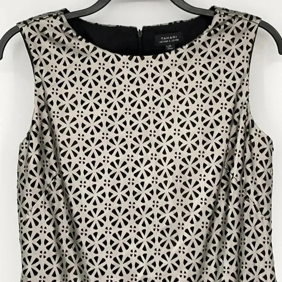 NWT Tahari Gray Geometric Sheath Sleeveless Zip Back Dress Cutouts Summer Sz 10 - Picture 3 of 14